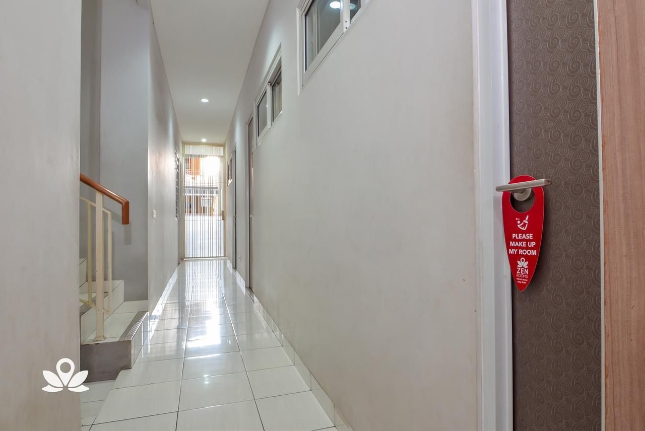 Zen Rooms Karet Pedurenan Jakarta Luaran gambar